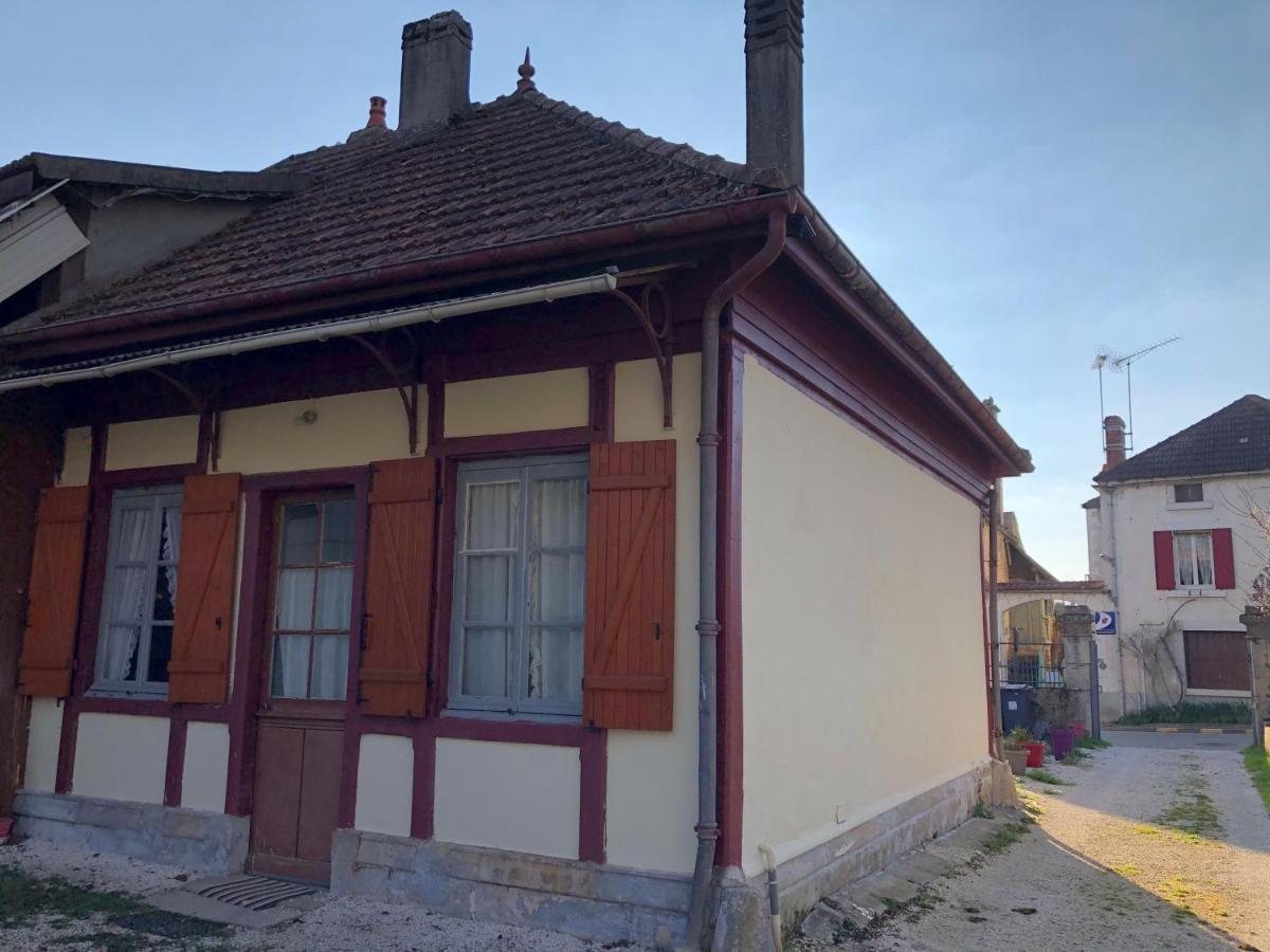 La Maison Des Amis Nuits Eksteriør billede